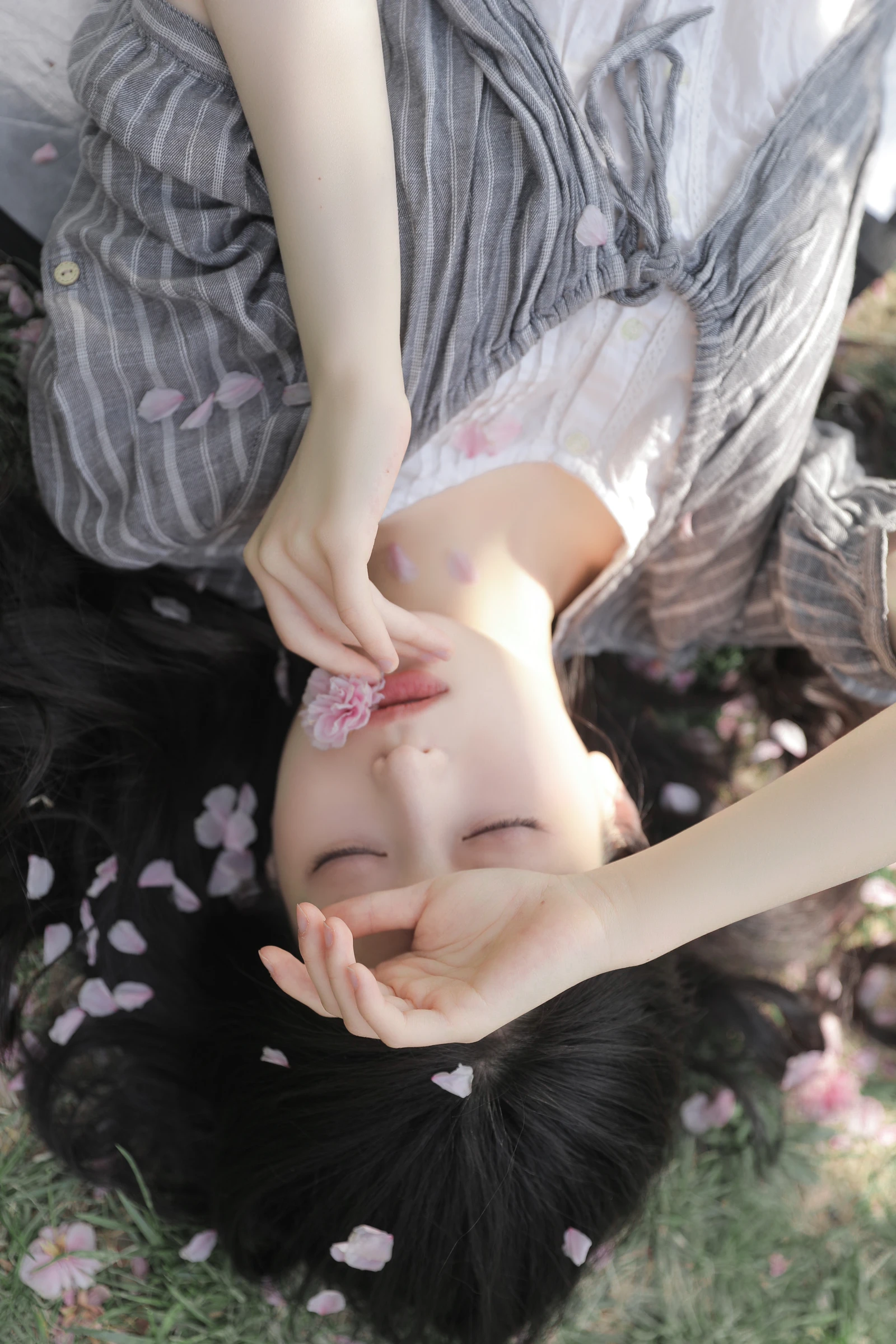 [YITUYU]艺图语-2024.07.17-落花有时-徐嘉悦-[23P-148MB]-7-1.webp